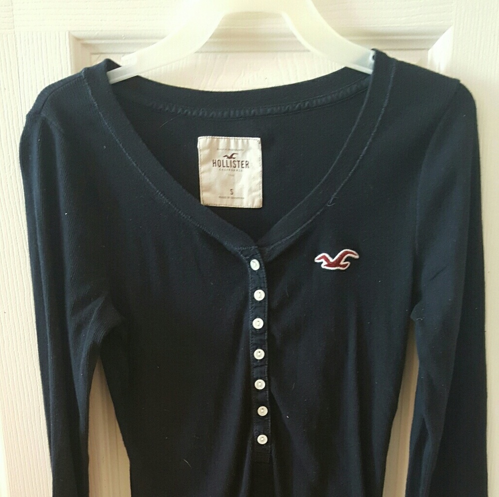 Hollister long sleeve size S