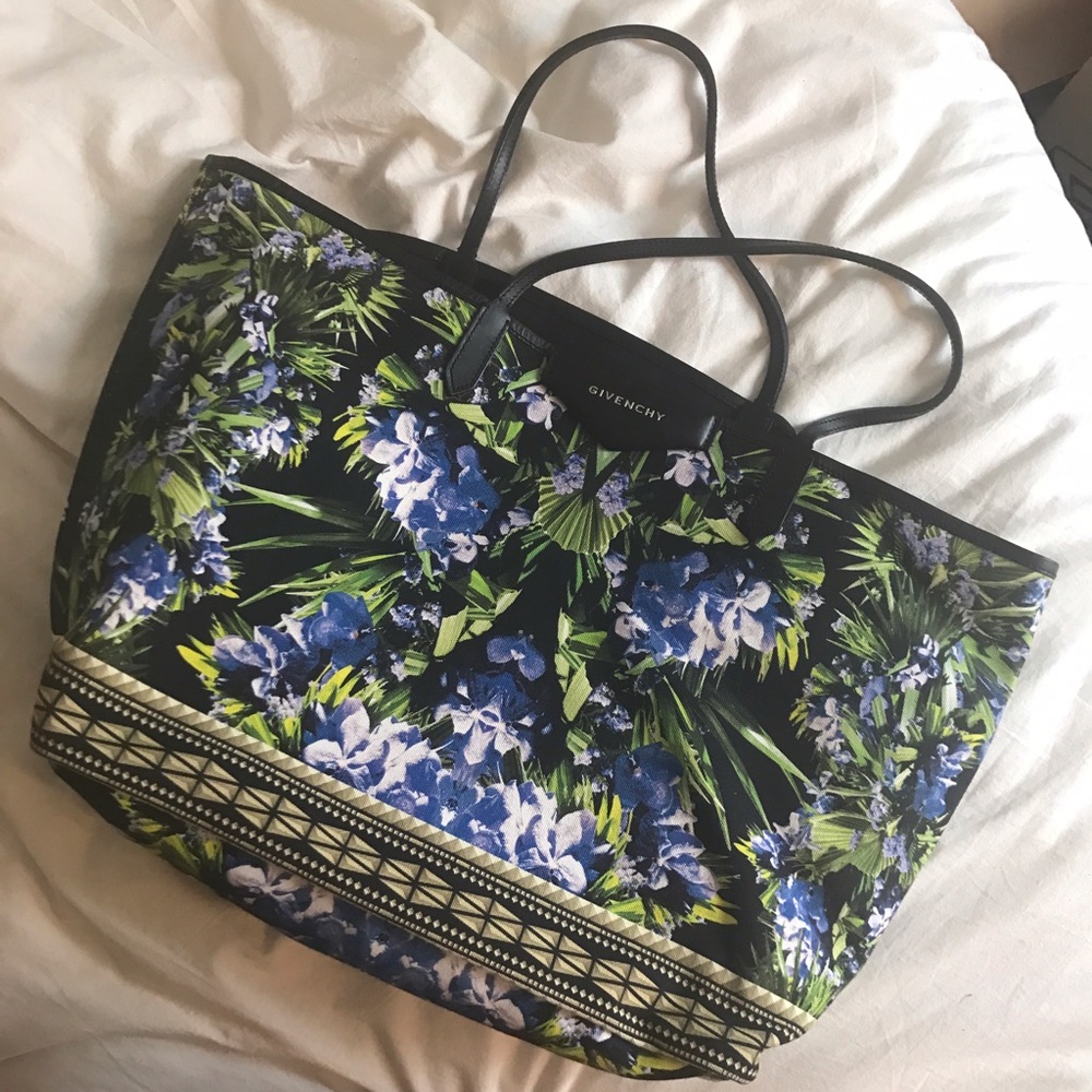 Givenchy tote