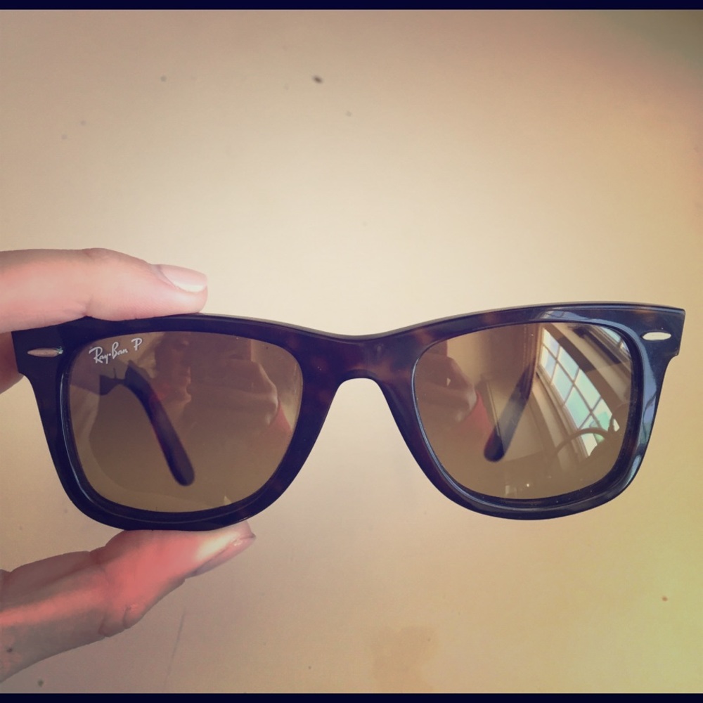 Ray Bay Wayfarer Polarized Tortoise sunglasses