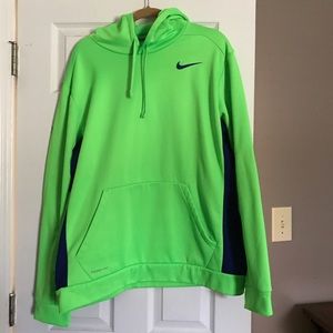 Therma Fit Nike Hoodie XL