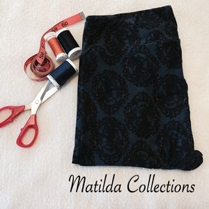 LulaRoe Deer In a Frame TC Leggings