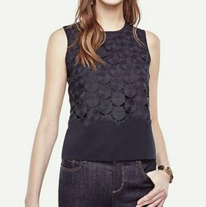 Sleeveless blouse