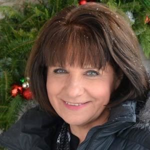 Meet your Posher, Darlene