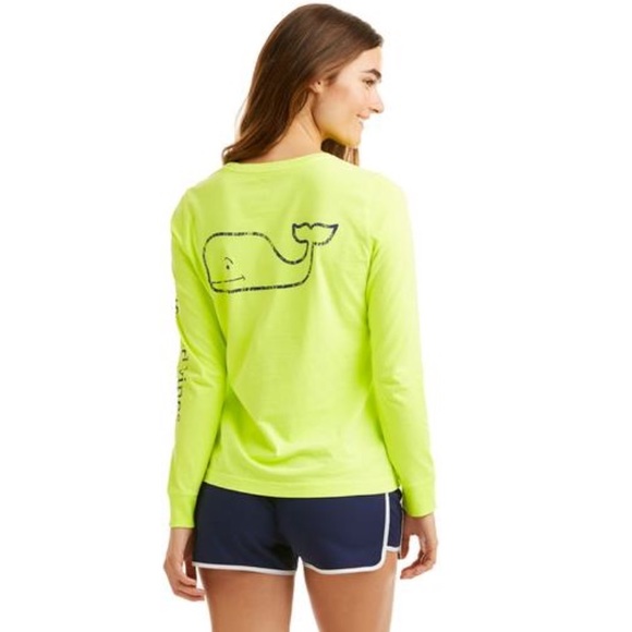 Vineyard Vines Tops - Vineyard Vines Whale Graphic Pocket Tee NWT