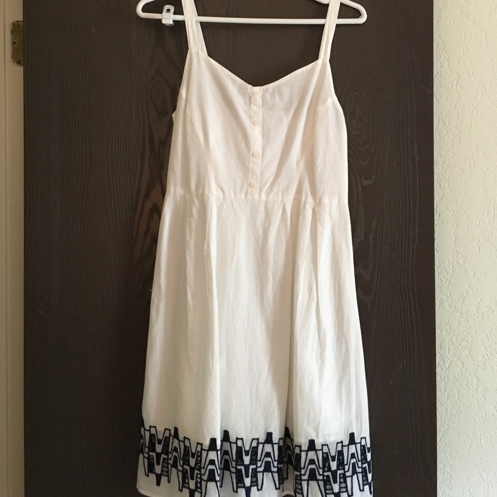 Brand new Old Navy sundress - Picture 1 of 4