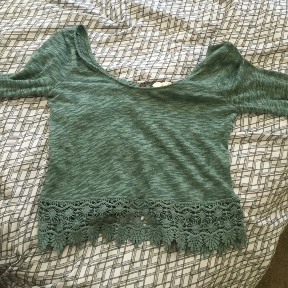 LA Hearts Long Sleeved Crop Top