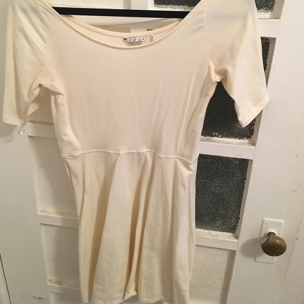Basic off-white aritzia dress