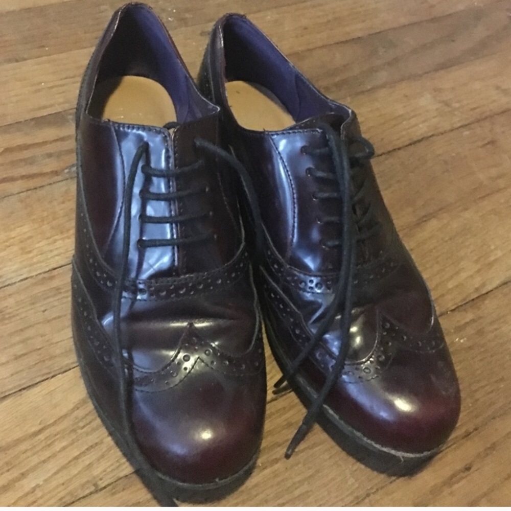 Clarks oxfords burgundy