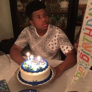 Meet your Posher, Casey