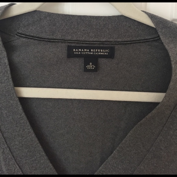 Banana Republic Cashmere Blend Sweater - Picture 5 of 6