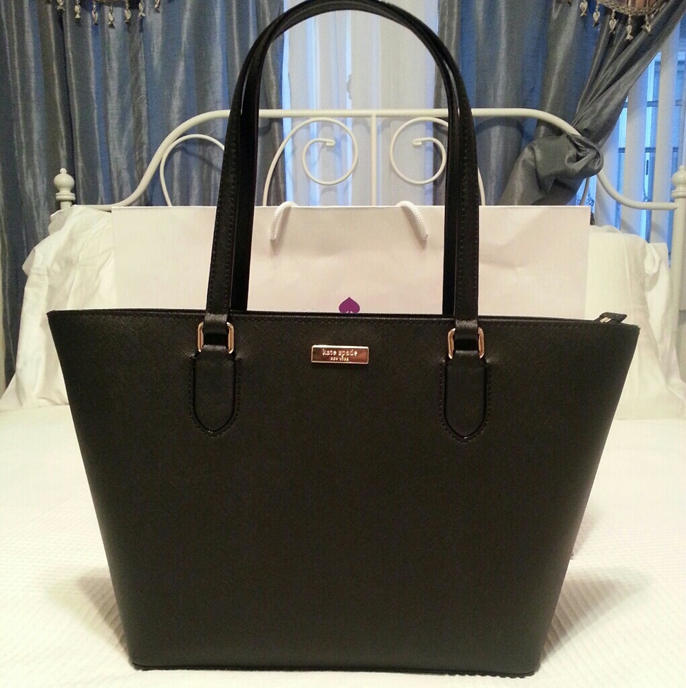 KATE SPADE, NWT, LAUREL WAY SMALL DALLY TOTE, STYL