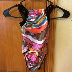 GK Child's Medium Leotard