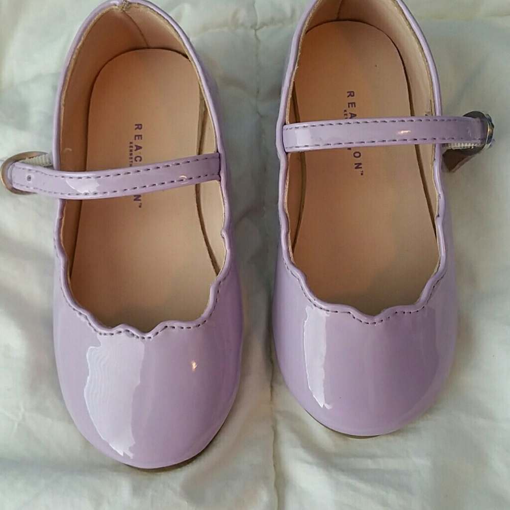 Keneth Cole reaction baby girls shoes