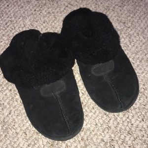 Bearpaw Slippers