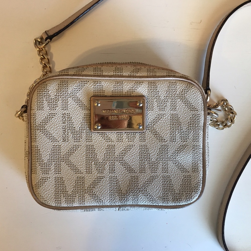 Michael Kors Jet Set Crossbody