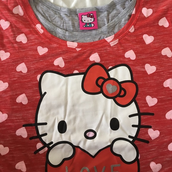 💥💥New with tag Hello Kitty shirts 2 and one - Picture 3 of 4