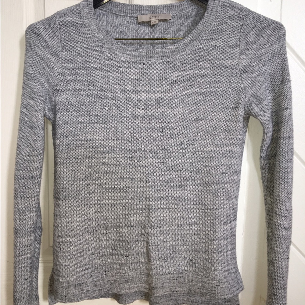 Grey sweater