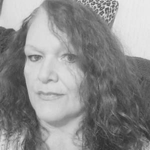Meet your Posher, Brenda