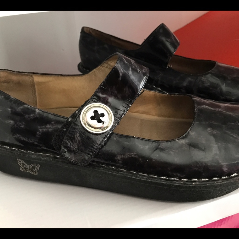 Algeria Mary Jane Shoes