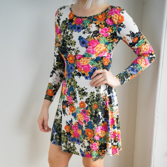 ASOS Dresses & Skirts - ASOS Spring Floral Swing Dress