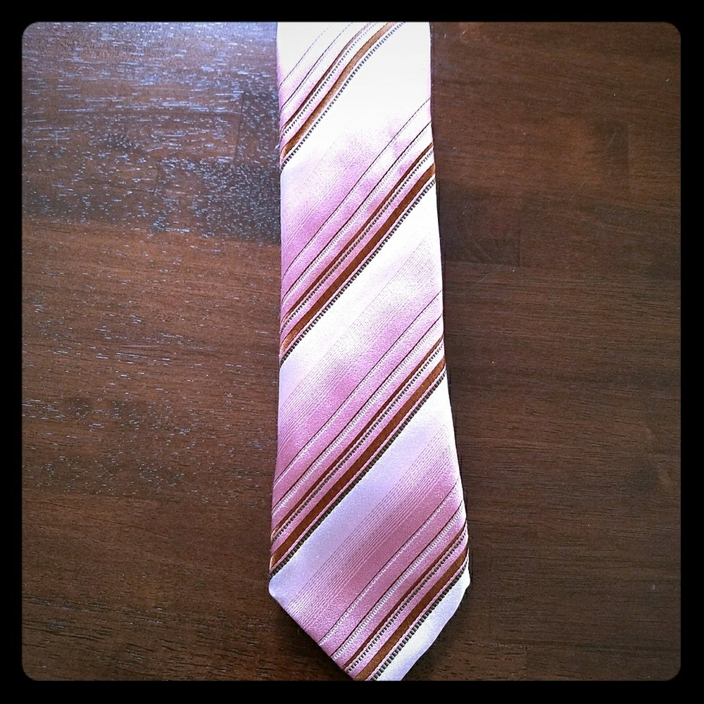 Moschino tie, Italian silk, used, great condition