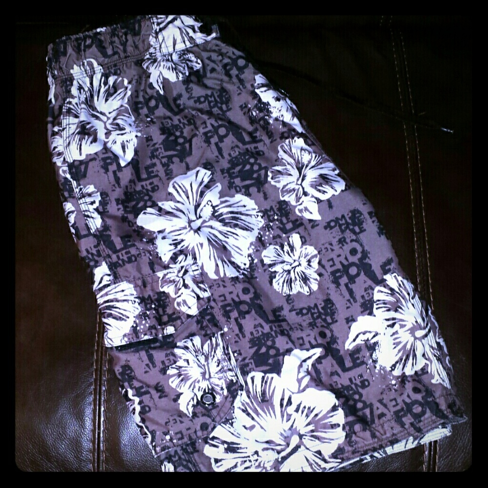 MEN'S TRUNKS!!! - Picture 1 of 3