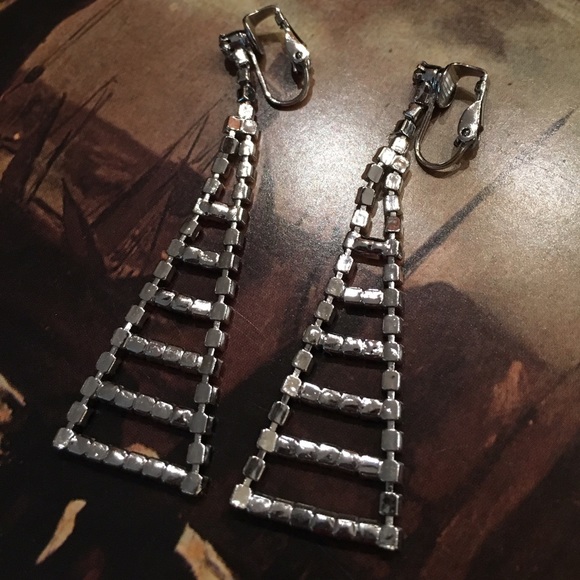 Vintage 'Eiffel Tower' Rhinestone 1960s Crystal - Picture 5 of 6