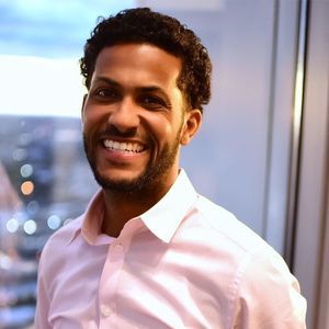 Meet your Posher, Kenneth