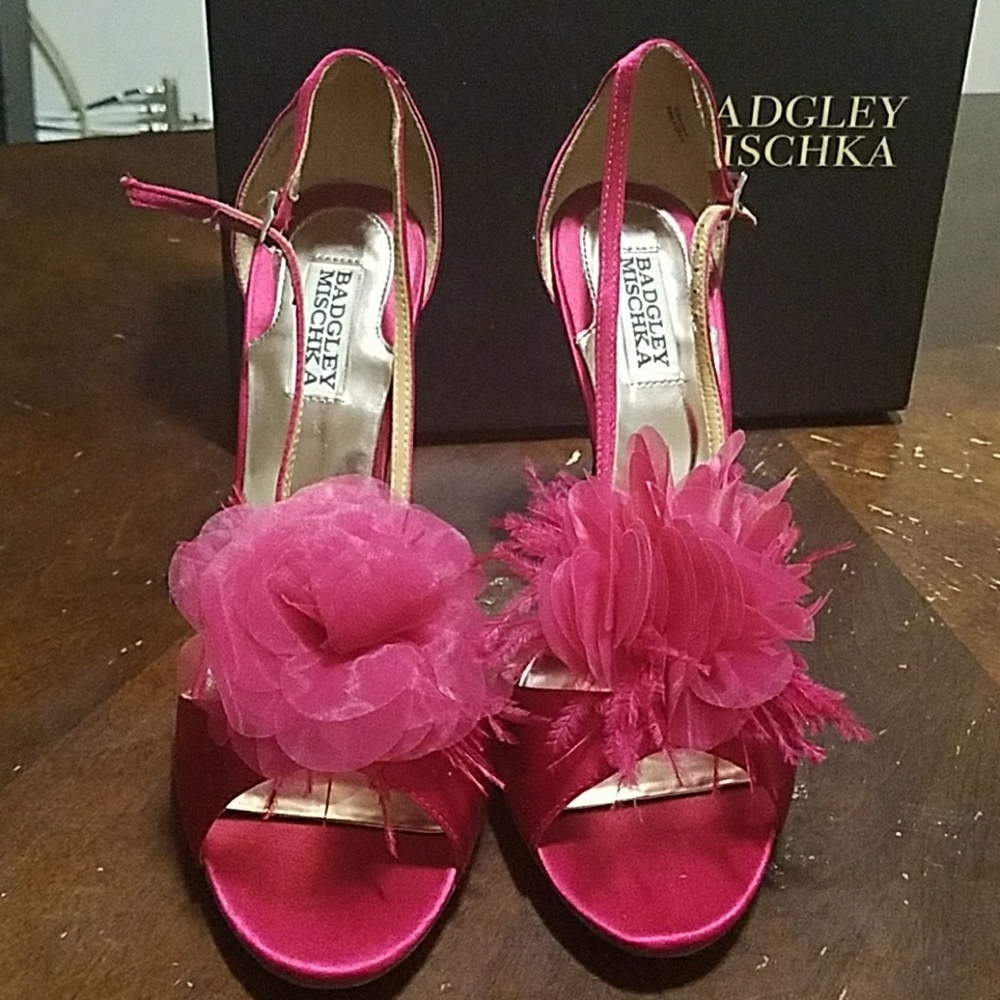 Badgley Mischka Kiwi Heels. US Size 10M