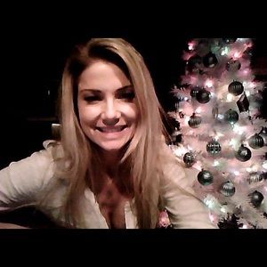 Meet your Posher, Pami