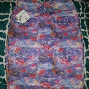 Beautiful 2xl LuLaRoe Cassie Pencil skirt