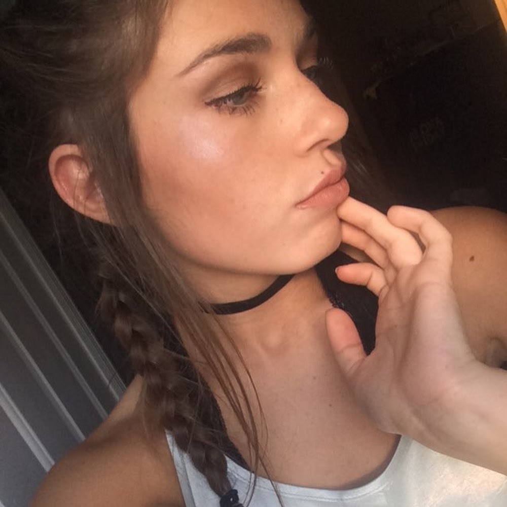 Meet your Posher, Mallory