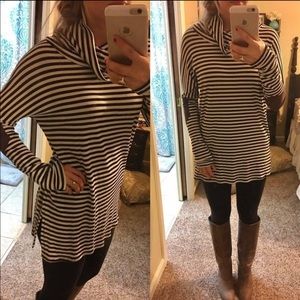 Black and white stripe turtleneck Tunic