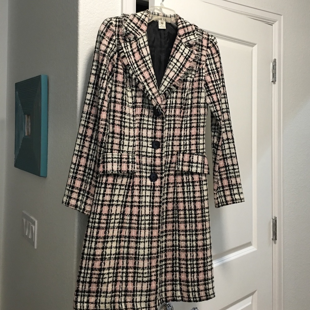 Cute pink plaid button up