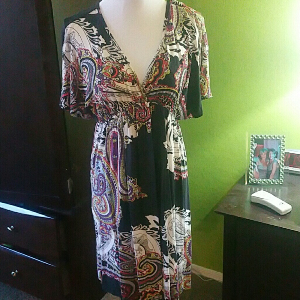 Cute casual black paisley dress.