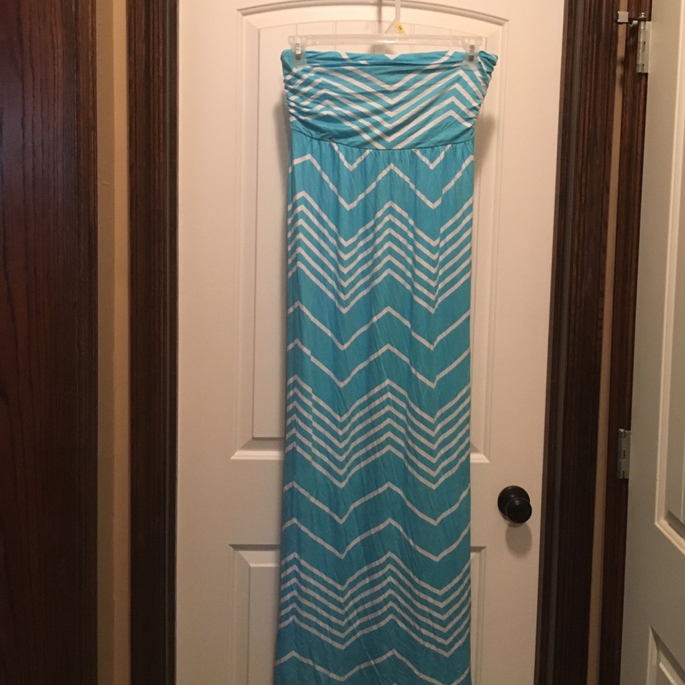 Strapless Maxi Dress size L.  Aqua and white soft