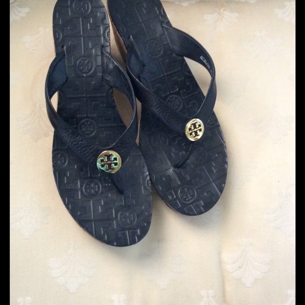 Tory Burch Platform Wedge Sandal, size 8