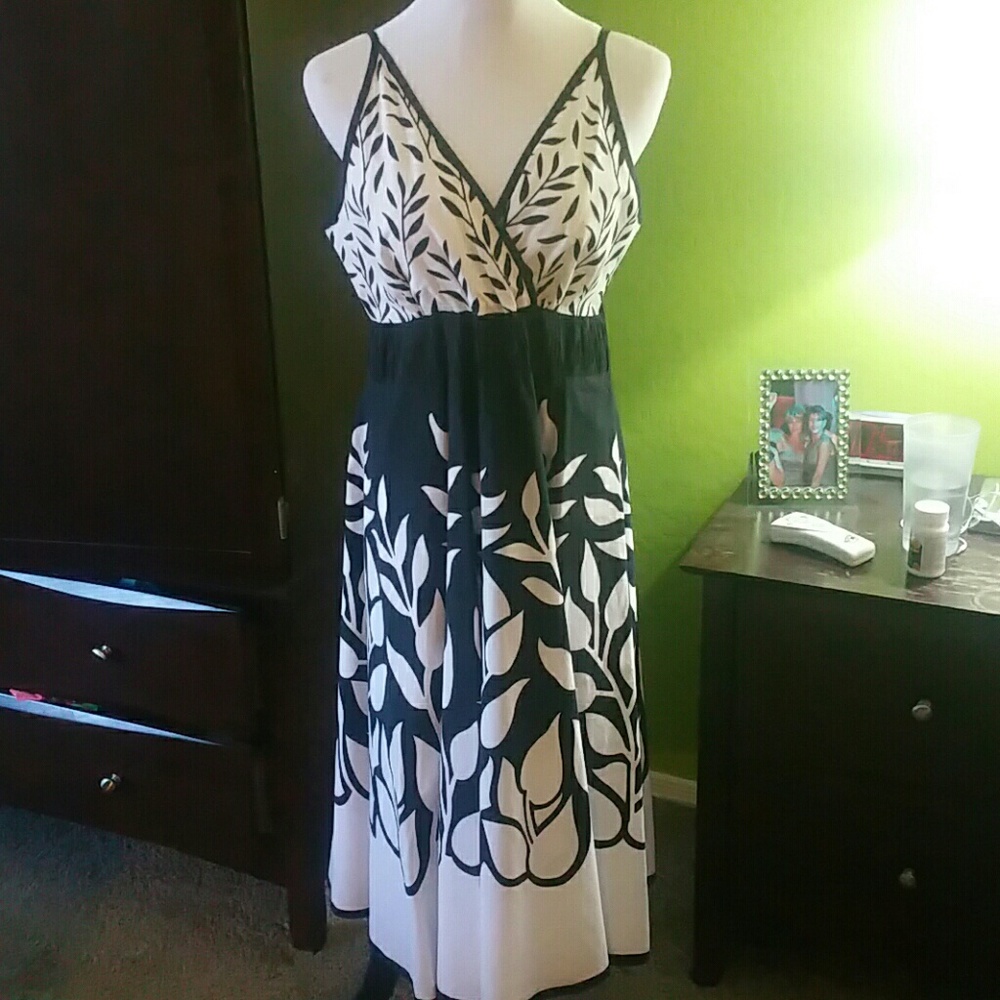Beautiful navy and white sun dress
