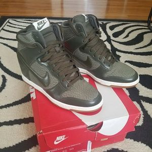 Women's Dark Green Dunks Sneaker Wedges