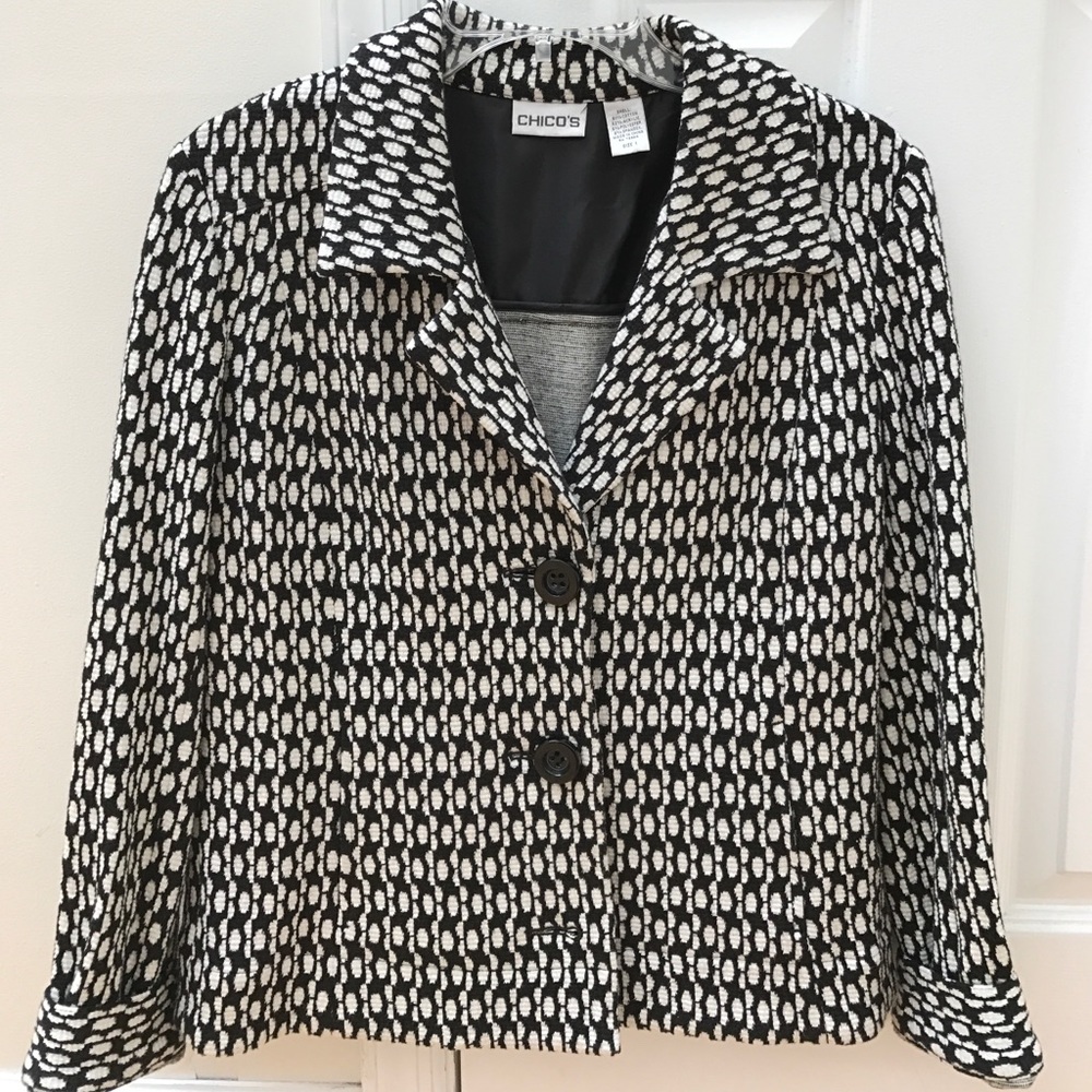 CHICO'S Black and White Jacket.