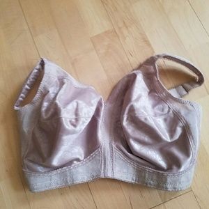 Playtex 18 Hour Original Comfort Strap Bra