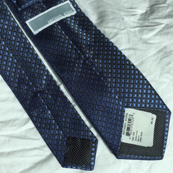 Michael Kors Tie - Picture 4 of 4