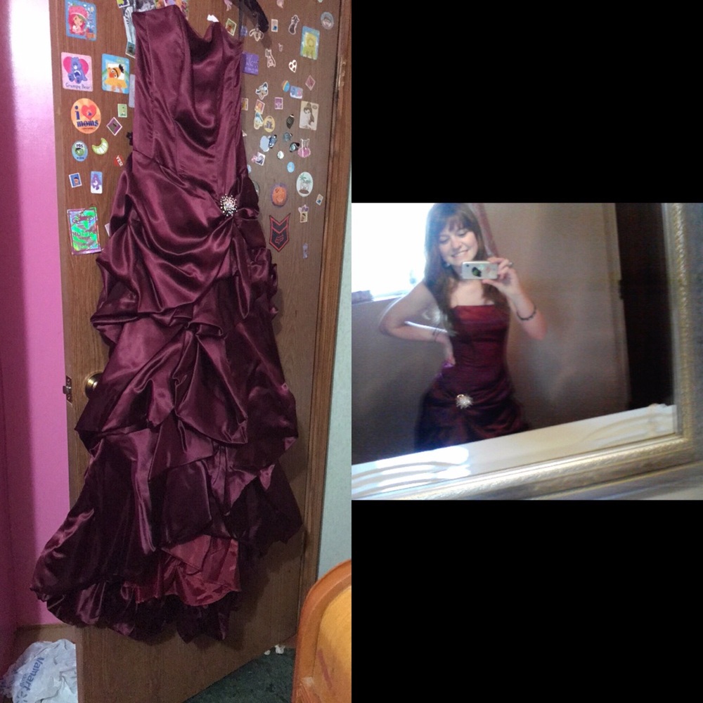 Prom/special occasion long dress