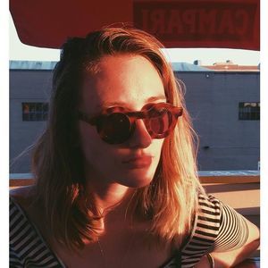 Meet your Posher, Hannah