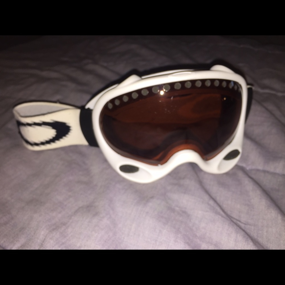 White Oakley goggles