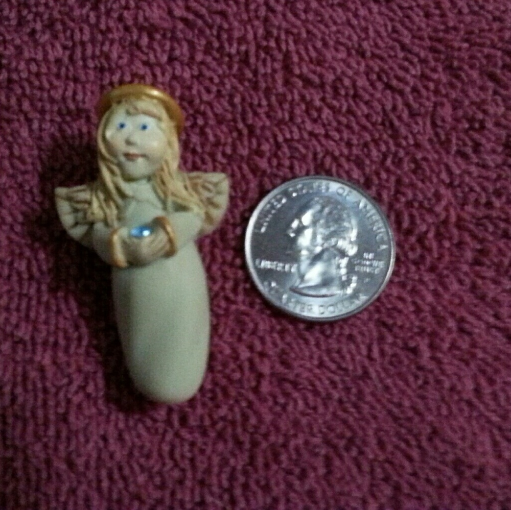 Angel Pin