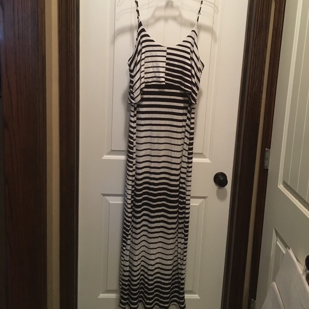 Maxi Dress Layered  top with low back.  Size L.