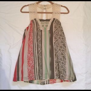 Cute summer Cabi top!