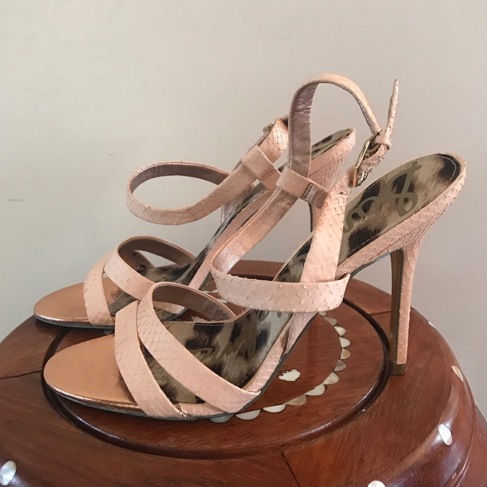 Sam Edelman blush snake skin sandals