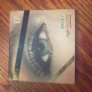 17 Smoky Eye Palette
